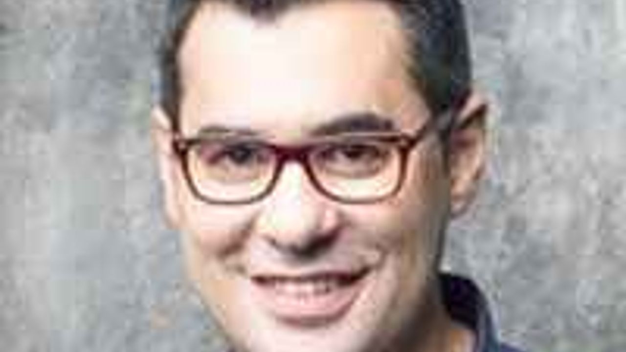 Flaş iddialar ile dikkat çeken Enver Aysever gözaltına alındı!