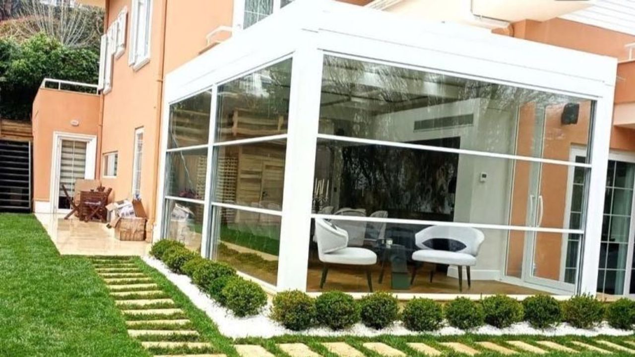 Cam Balkon Sistemleri: Konforlu ve Güvenli Bir Yaşam Alanı Sunuyor