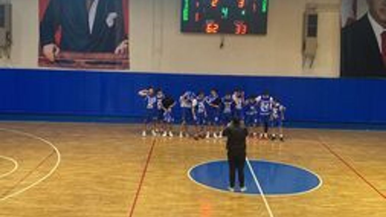 İl Birinciliği Turnuvası’nda İlk Galibiyet Ahmet Melih Doğan Anadolu Lisesi’nden!