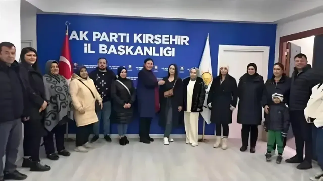 CHP'de İstifa Dönemi