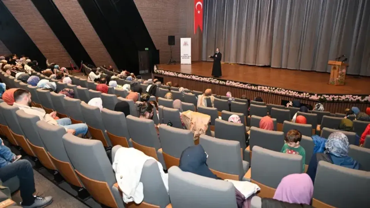 Yazar Merve Gülcemal Ramazan’ın maneviyatını anlattı