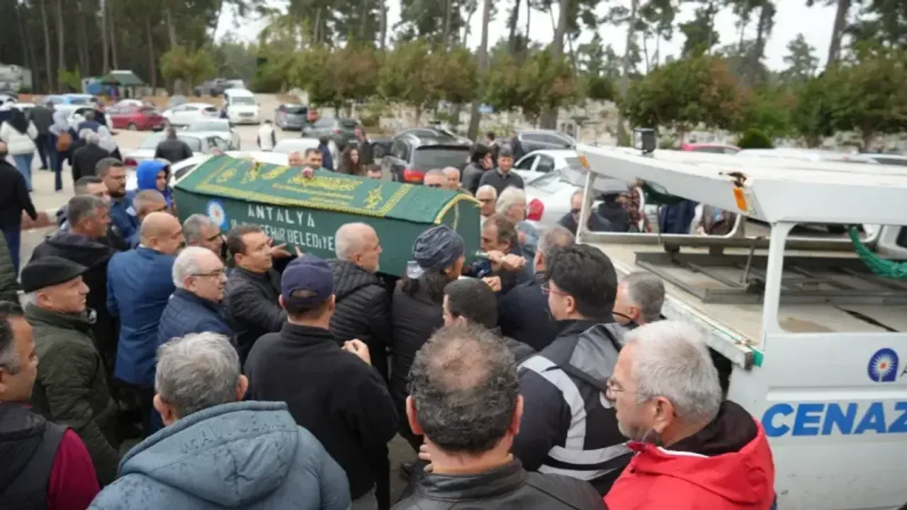 Antalya basınının gülen yüzü kalp krizine yenik düştü