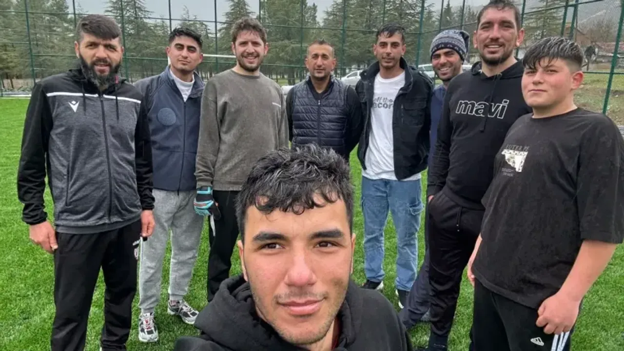 Aydoğmuş Köyü Gençlerinden Vali Ve İl Özel İdaresine Teşekkür