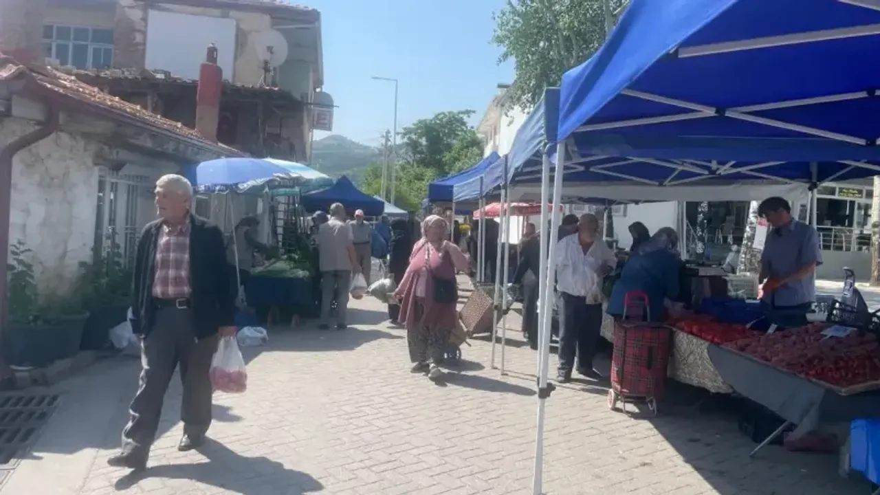 Bayram Sonrası Pazarda Sakinlik Devam Ediyor