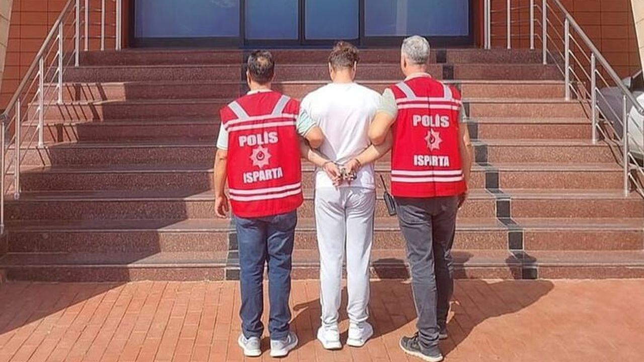 Uyuşturucudan yakalanıp cezaevine girdiler