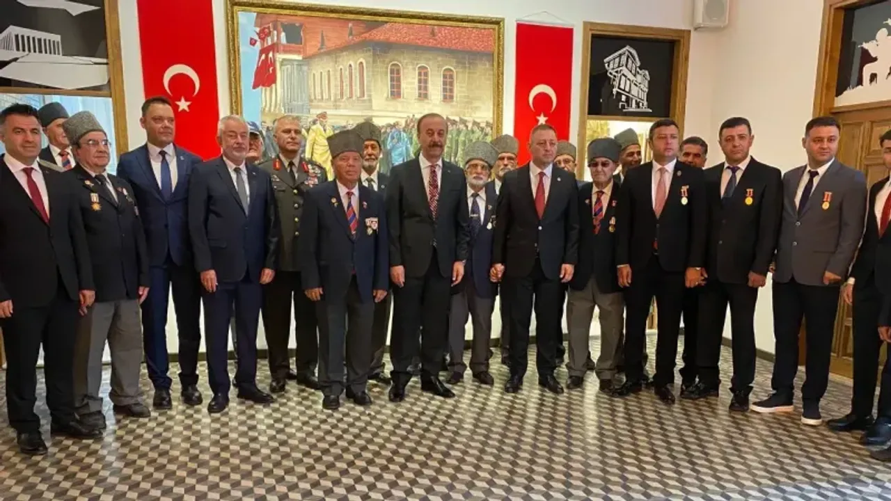 Gaziler Günü’nde Şehit ve Gazi Odası Ziyaret Edildi