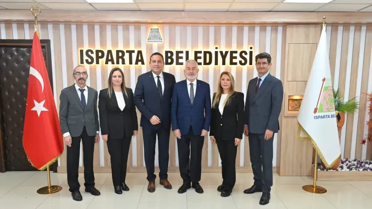Başkan Başdeğirmen: Eczacılarımızın fedakarlıklarını unutmuyoruz