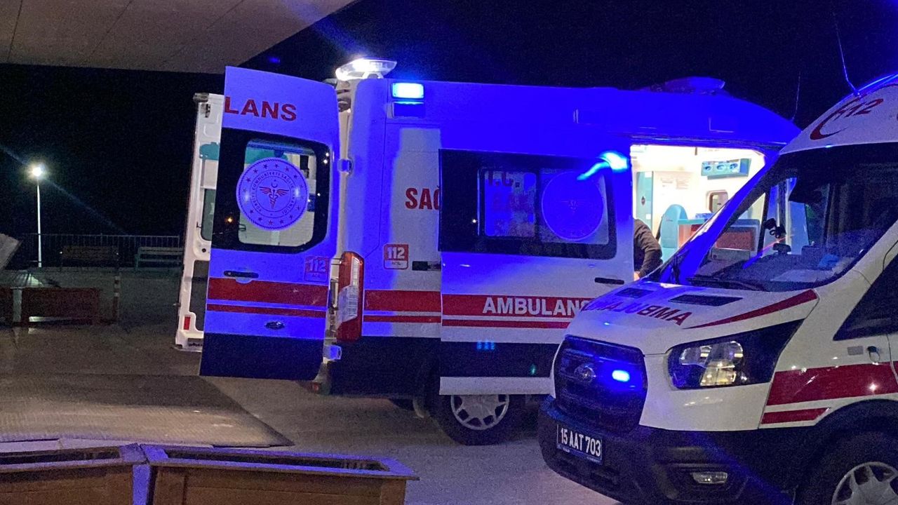 Burdur'da yaklaşık 50 öğrenci zehirlenme şüphesiyle hastanelik oldu