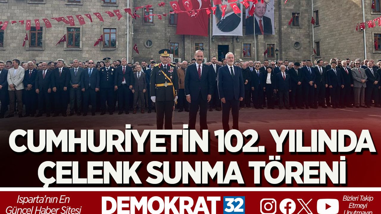 CUMHURİYETİN 102. YILINDA ÇELENK SUNMA TÖRENİ