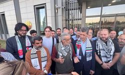 İsrail'in alıkoyduğu 2 aktivist Antalya'ya döndü
