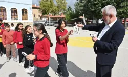 Başkan Başdeğirmen, Cumhuriyet İlkokulu’nda öğrencilerle buluştu
