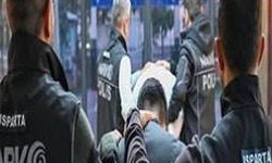 Isparta'da aranan 2 şahıs yakalandı