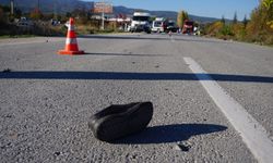 Otomobille çarpışan motosikletin sürücüsü hayatını kaybetti