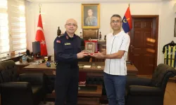 Jandarma Albay Karamanoğlu’ndan Emekli Personele Teşekkür Belgesi