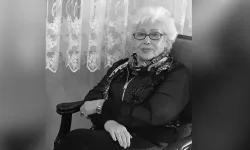 İzmir Devlet Tiyatrosunun eski sanatçılarından Melek Tartan yaşamını yitirdi