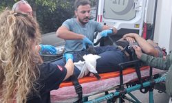 Bacağına saplanan korkuluk demiri ile hastaneye kaldırıldı