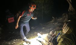 Antalya’da dağlık alanda mahsur kalan Ukraynalı kadın kurtarıldı