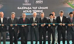 Bakan Uraloğlu: "Antalya-Mersin Bölünmüş Yol Projesinde 440 kilometrenin 400 kilometresini bitirdik"