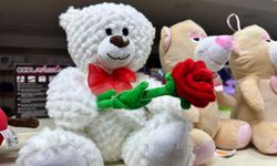 Fiyatlar Artış Gösteriyor, Çocuklar Oyuncaksız Kalıyor