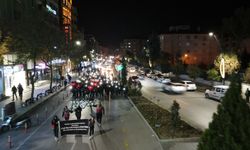 CHP Isparta Örgütlerinden Ata’ya Saygı Yürüyüşü