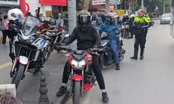 Manavgat'ta motosikletlilerin kask ve eldiven kullanım oranı yüzde 90