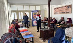 Burdur'da jandarma ekipleri tarafından bilgilendirme ve farkındalık eğitimi