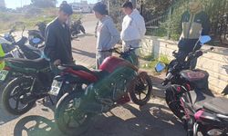 Küçük kıza çarpıp kaçtı, yüz metre ileride polise yakalandı