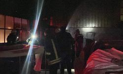 Burdur'da oto boyama atölyesinde çıkan yangın korkuttu