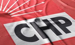 CHP'de istifa depremi