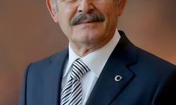 Yıllardır siyasetteydi... Yılmaz Büyükerşen'den veda açıklaması