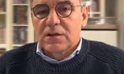 Deniz Zeyrek'ten çarpıcı Mehmet Akif Ersoy açıklaması