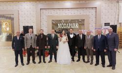 Isparta Siyasetini Buluşturan Düğün…  Tuğba ve Özgür hayatlarını birleştirdi