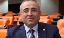 İrfan Karatutlu DEVA Partisi'nden istifa etti, AK Parti'ye katılıyor