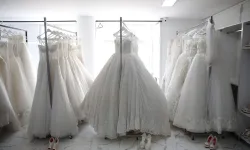 Isparta’da Bir Hayırseverden 45 Genç Kızın Mutluluğuna Katkı