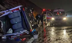 Kuzey Marmara Otoyolu’nda Servis Minibüsü Devrildi: Çok Sayıda Yaralı