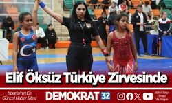 Elif Öksüz Türkiye Zirvesinde