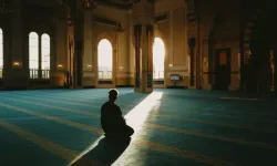 Isparta 2026 İmsakiyesi: İlk Sahur Ne Zaman, İlk İftar Saat Kaçta?