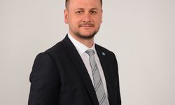 EĞİTİMDE YENİ BİR SKANDAL! TUVALETLERE KAMERA YERLEŞTİRDİLER TEKELİ: ÇOCUKLARIMIZIN MAHREMİYETİ KIRMIZI ÇİZGİMİZDİR