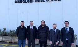Isparta’nın Gül Kokusu Dünyaya Yayılıyor: Cumhurbaşkanlığı Heyeti Sebat Gül Yağı Fabrikası’nda