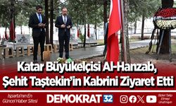 Katar Büyükelçisi Al-Hanzab, Şehit Taştekin’in Kabrini Ziyaret Etti