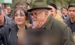 İlber Ortaylı'nın cenazesinde selfie yarışına girdiler