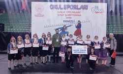 Isparta'nın Efeleri ve Topuklu Efeleri Bölge İkincisi Oldu