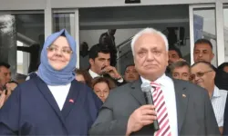 Eskişehir'de korkutan kaza: Eski bakanlar Atilla Koç ve Zehra Zümrüt Selçuk yaralandı!