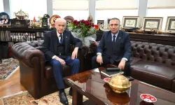 Görevinden istifa eden İzzet Ulvi Yönter'den ‘Bahçeli’ paylaşımı: Dikkat çeken ‘kara kaplı defter’ ayrıntısı