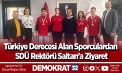 Kick Boks ve Muay Thai’de Türkiye Derecesi Alan Öğrencilerden SDÜ Rektörü Prof. Dr. Mehmet Saltan'a Ziyaret