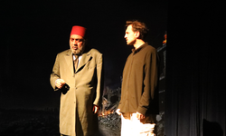 “Firavunla Yüzyüze” Oyunu SDÜ’de Sahnelendi