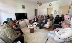 VALİ AKIN ŞEHİT BİNBAŞI TAŞTEKİN'İN KONYA'DAKİ EVİNİ ZİYARET ETTİ