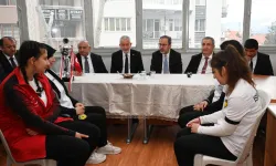 Görme engelliler: “Şükrü başkanımız Isparta için bulunmaz bir nimet”