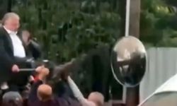 Başkan Karaca Genel Merkezde yaralandı