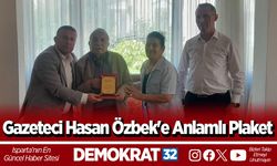 Gazeteci Hasan Özbek'e Anlamlı Plaket